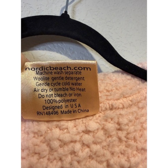 Nordic Beach Soft Cozy Body Wrap Pink Sherpa Hooded Cardigan One Size OS - Picture 5 of 7